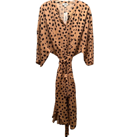 NWT Women’s Plus Size Drop Sleeves Kimono Style Shirt Dress Hummus Dot Size 3X - Picture 8 of 9